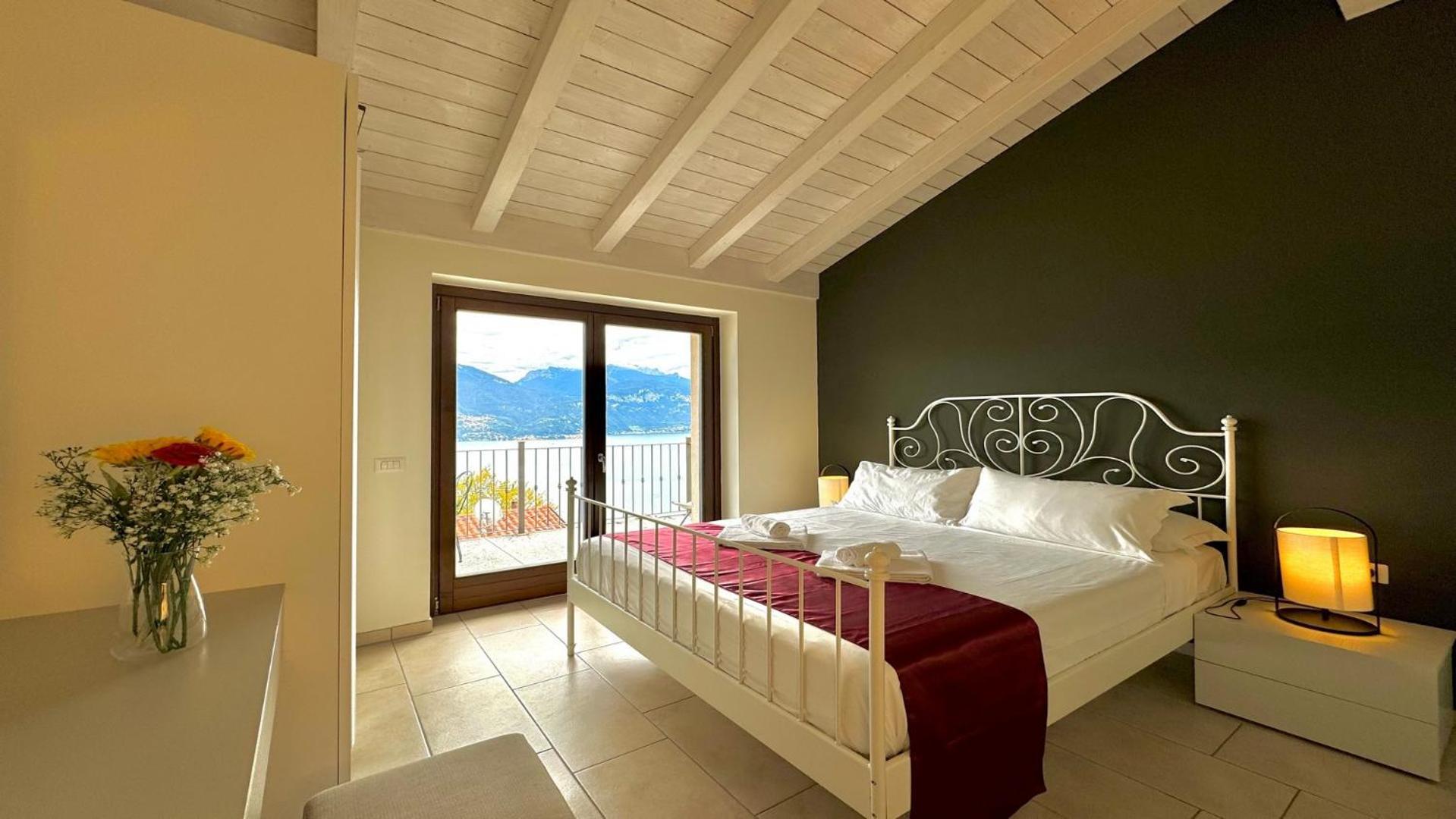 Villa Aurelia Плезио Экстерьер фото