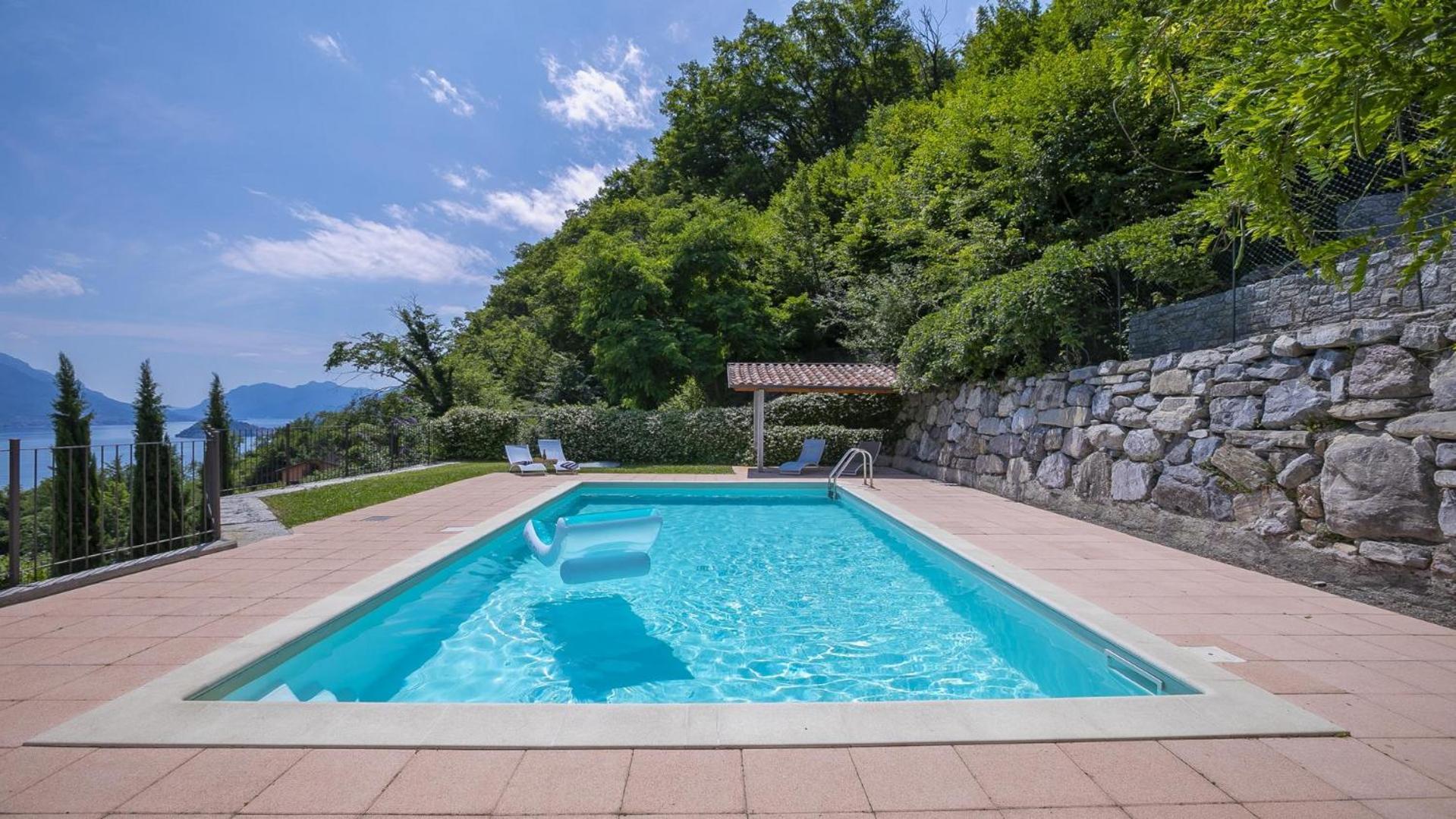 Villa Aurelia Плезио Экстерьер фото